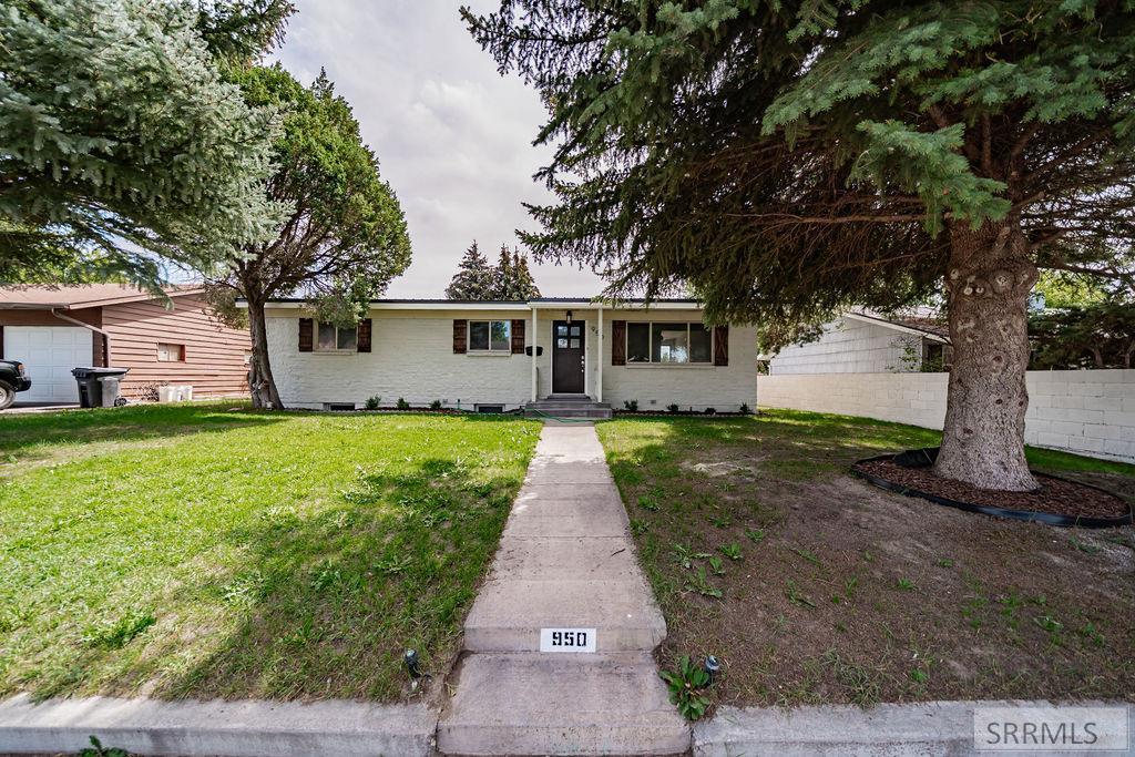 950 Jefferson Avenue