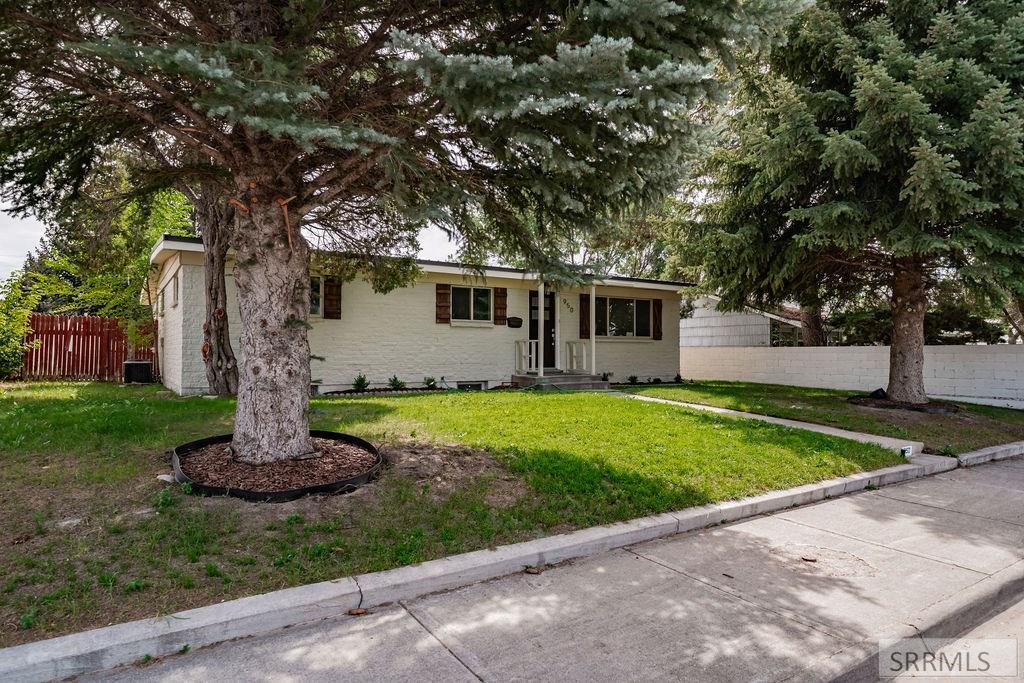 950 Jefferson Avenue