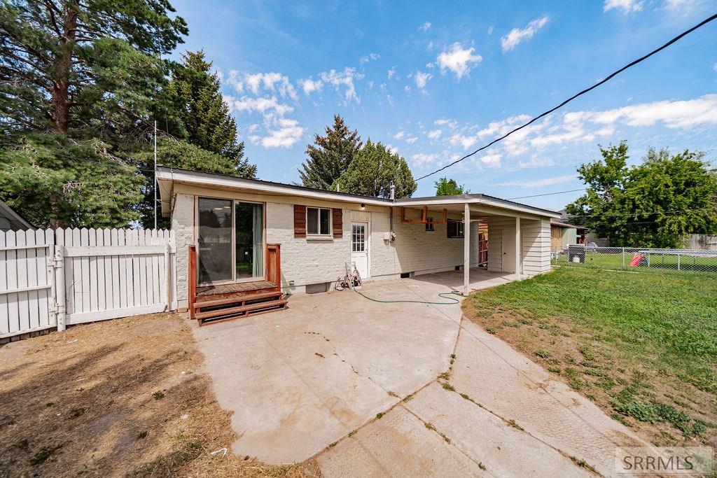 950 Jefferson Avenue