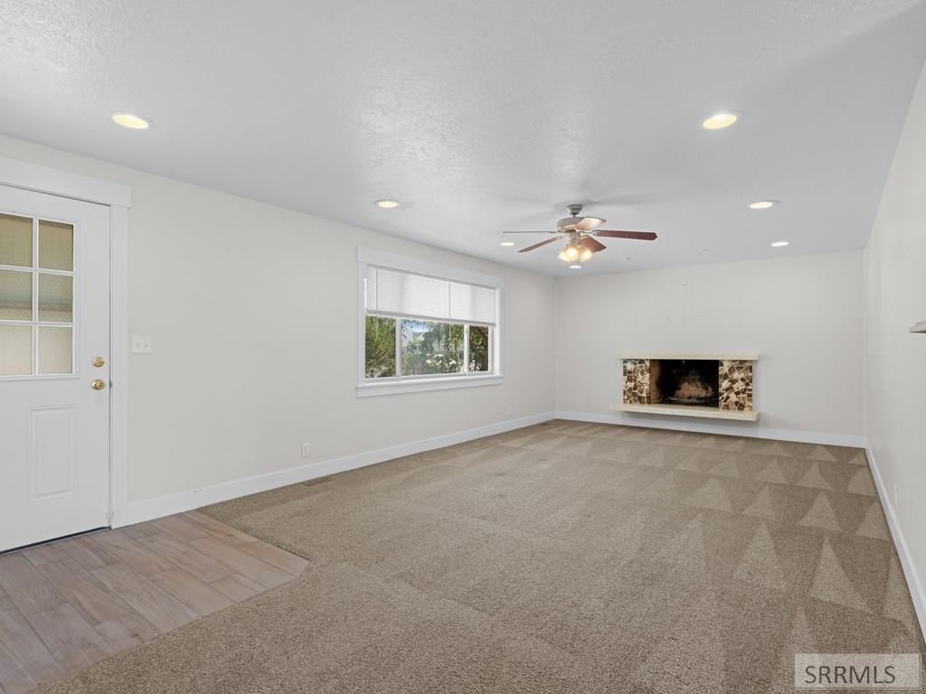517 W Main Street