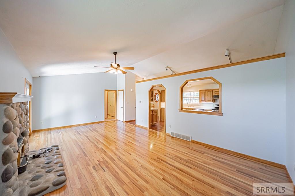 1106 Lowell Drive