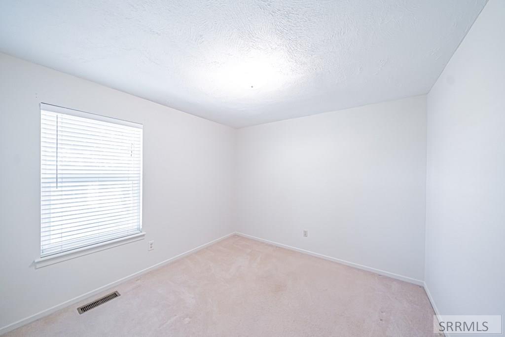 1106 Lowell Drive