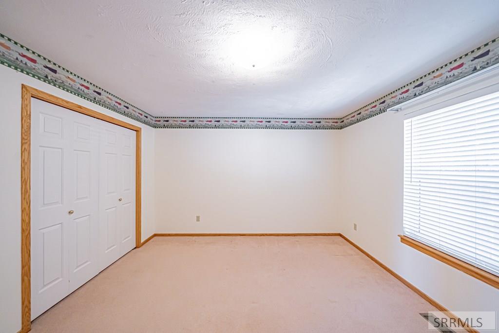 1106 Lowell Drive