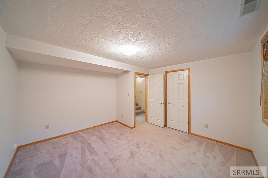 1106 Lowell Drive