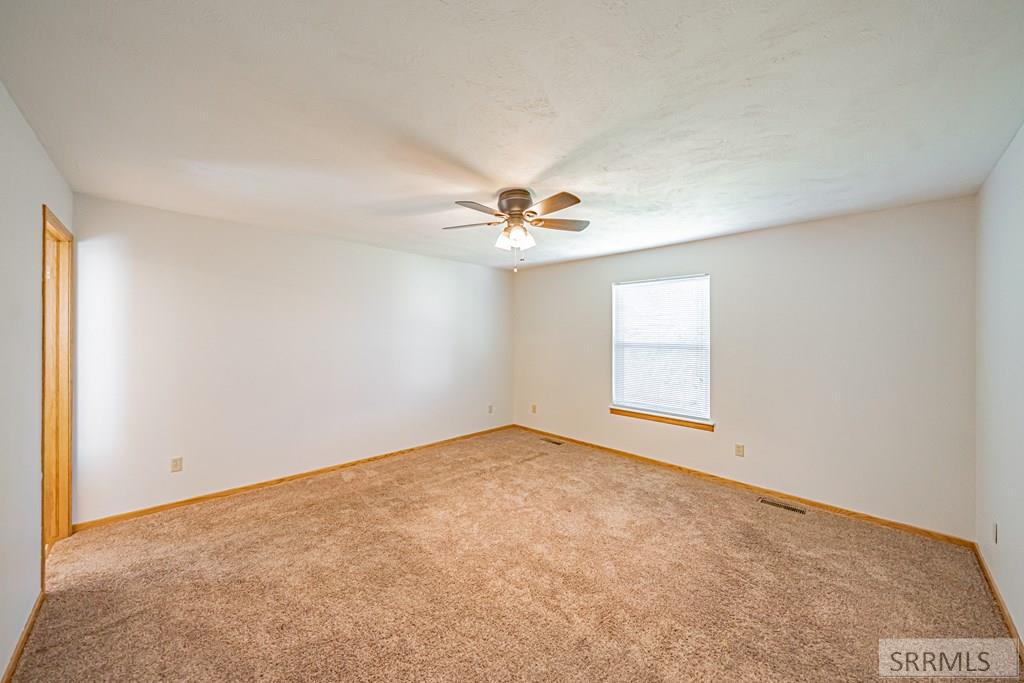 1106 Lowell Drive