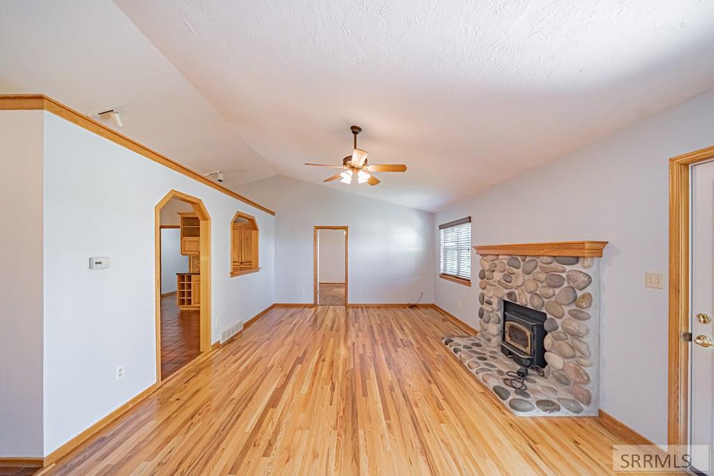 1106 Lowell Drive