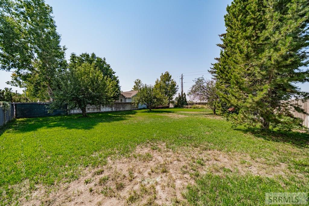 1106 Lowell Drive