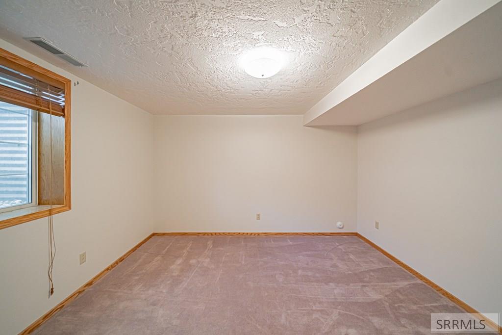 1106 Lowell Drive
