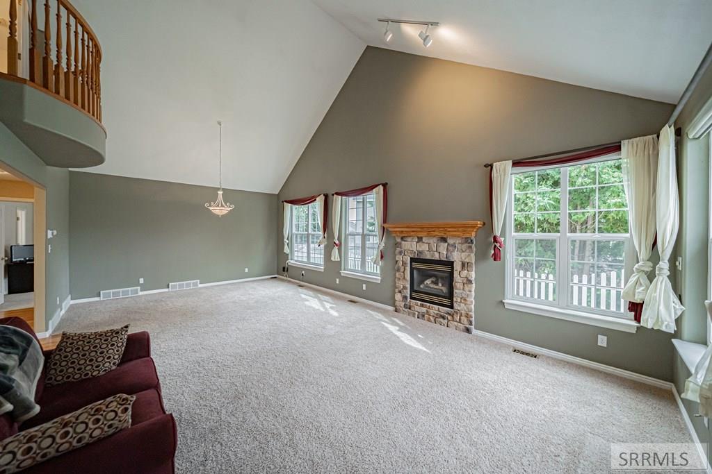597 Hickory Place
