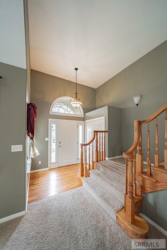 597 Hickory Place