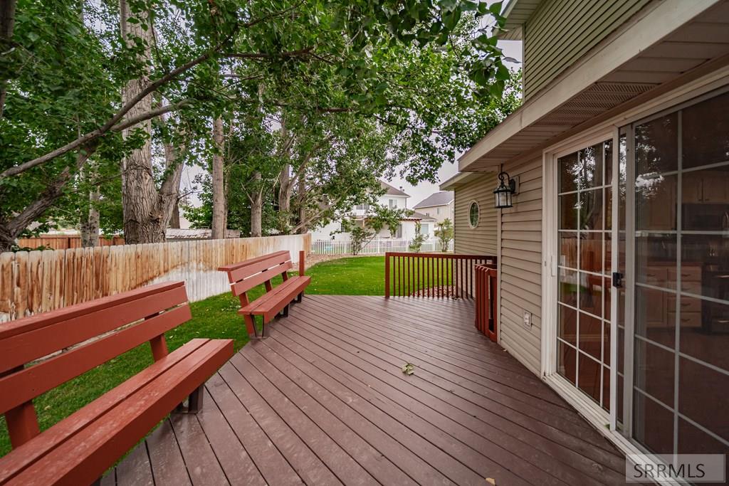 597 Hickory Place