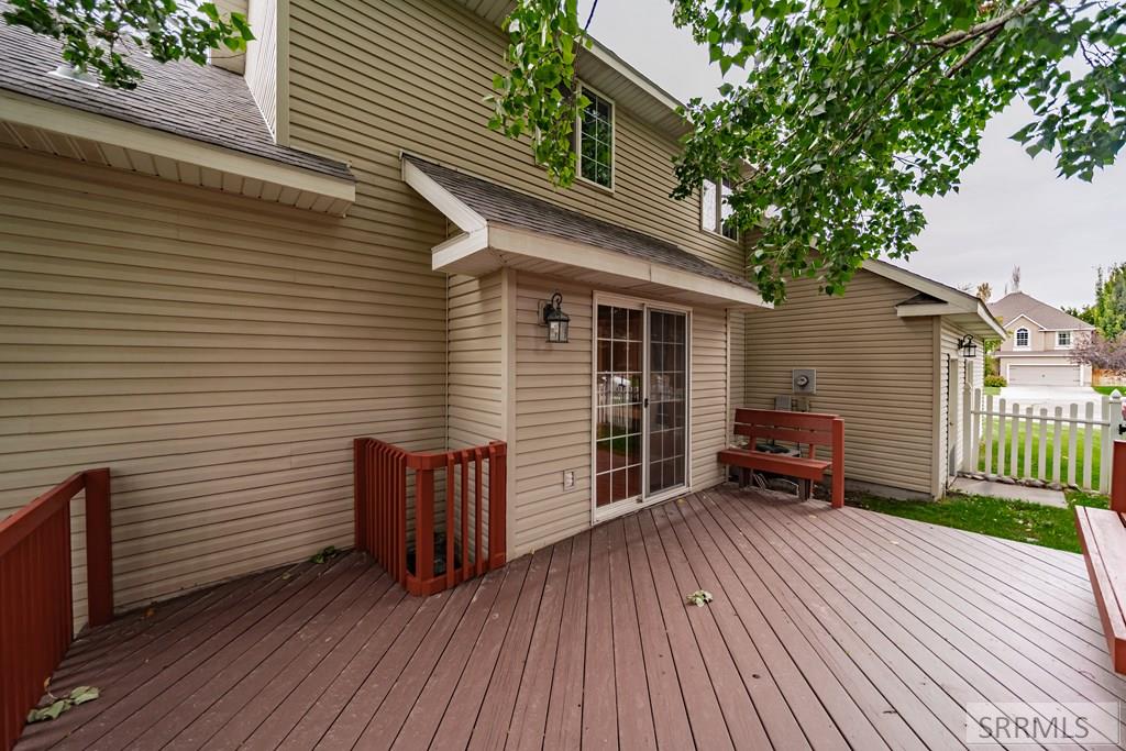 597 Hickory Place