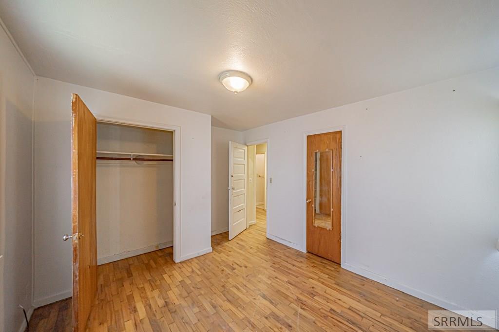 461 Gladstone Street