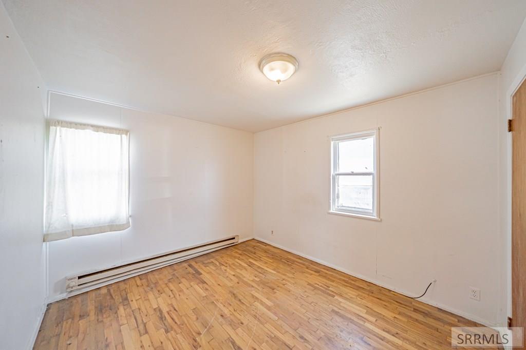 461 Gladstone Street