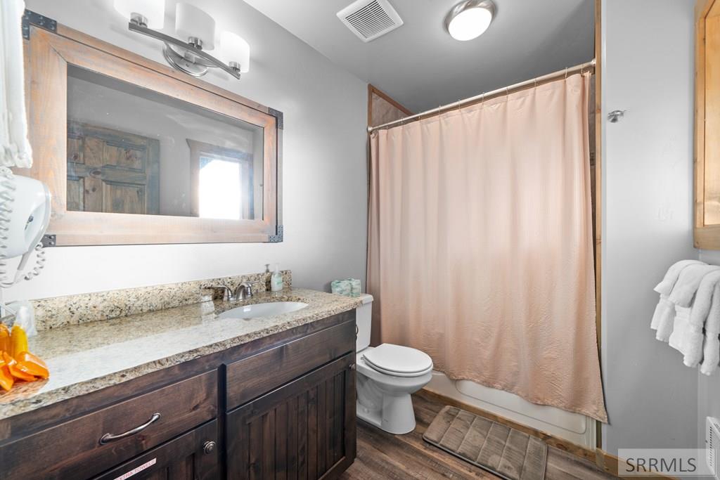 3770 Arctic Fox Drive