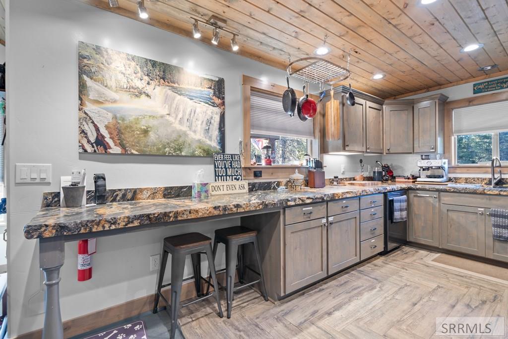 3770 Arctic Fox Drive