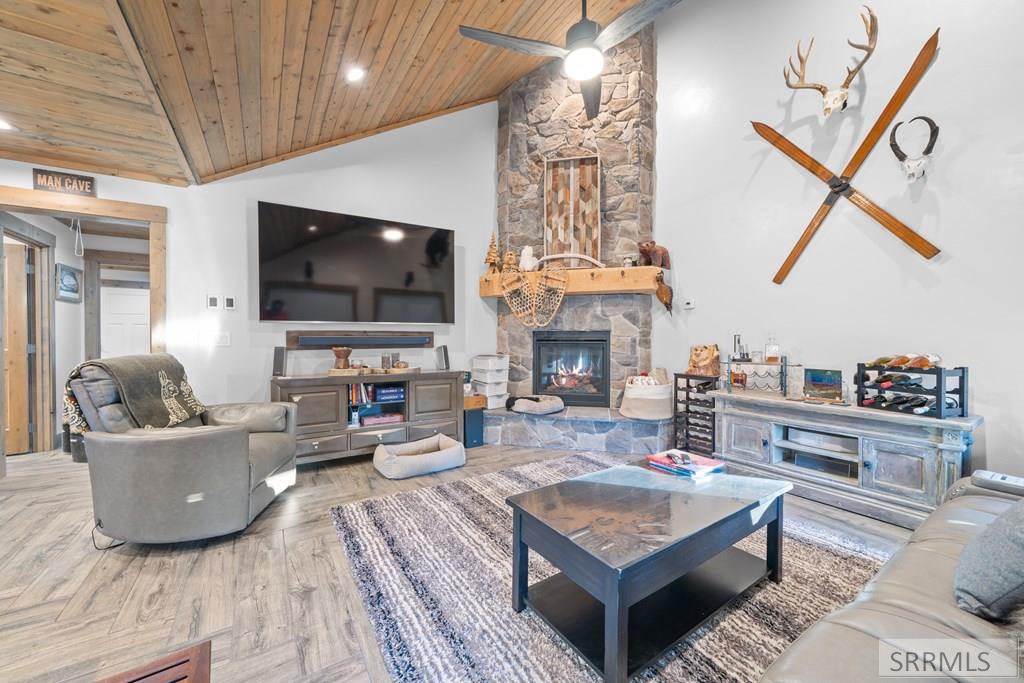 3770 Arctic Fox Drive