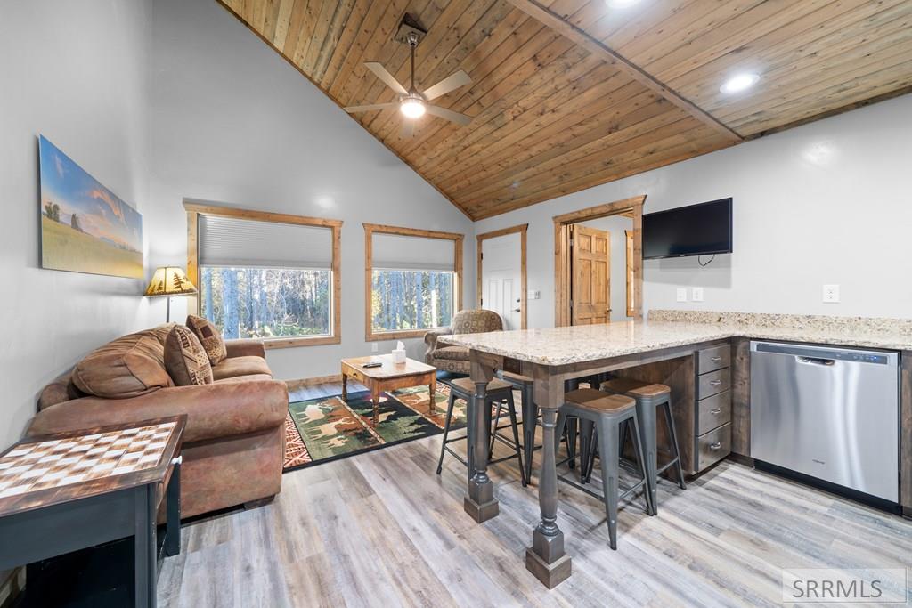 3770 Arctic Fox Drive