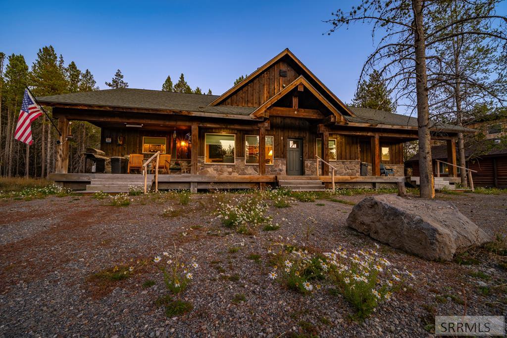 3770 Arctic Fox Drive