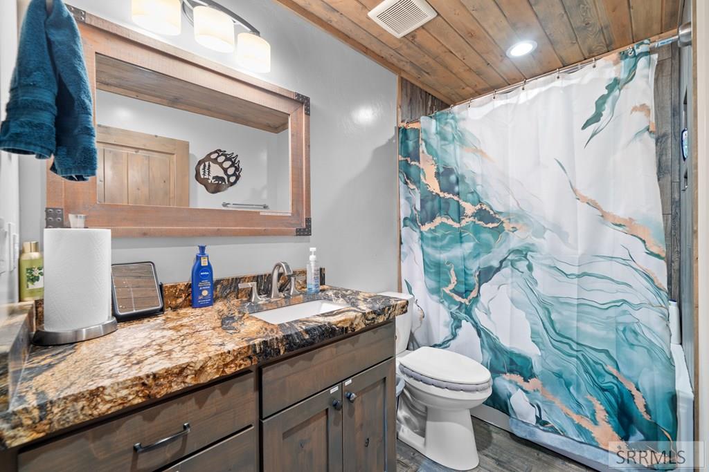 3770 Arctic Fox Drive