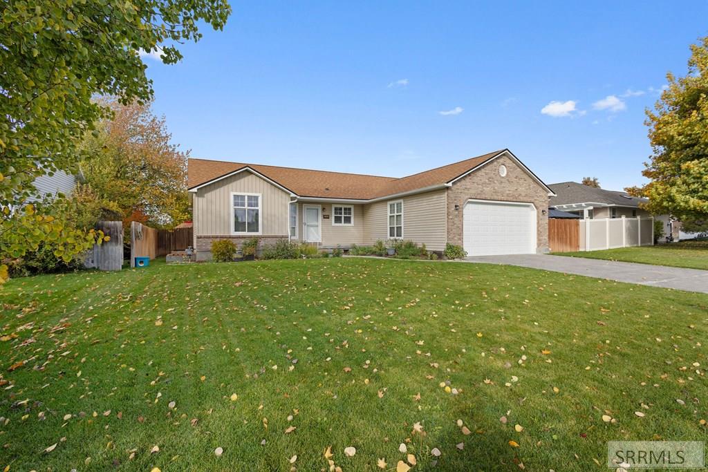 154 Richmond Lane, Idaho Falls