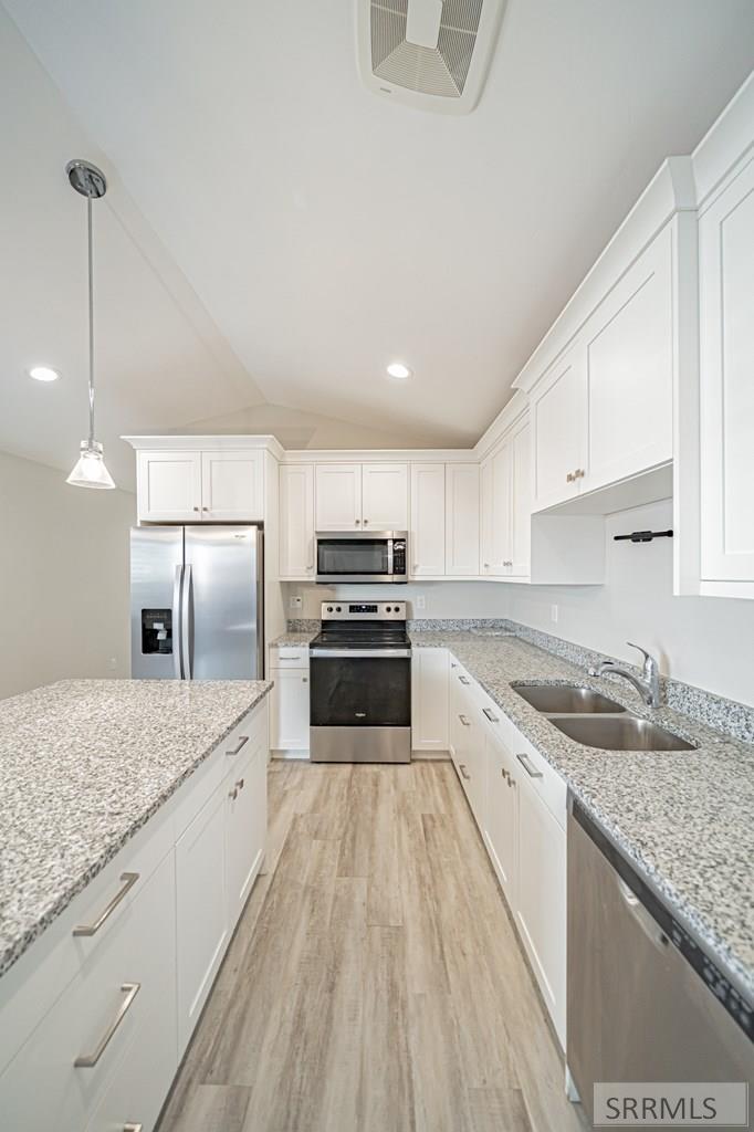 497 E 19th Street, Idaho Falls