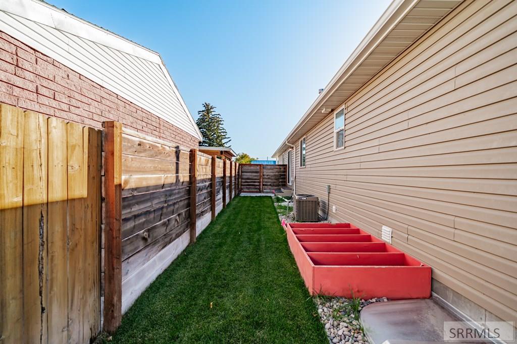 497 E 19th Street, Idaho Falls