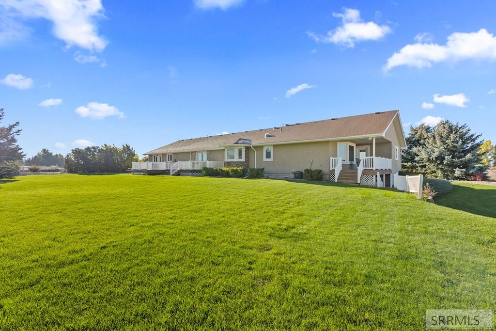 538 E 1250 N, Shelley