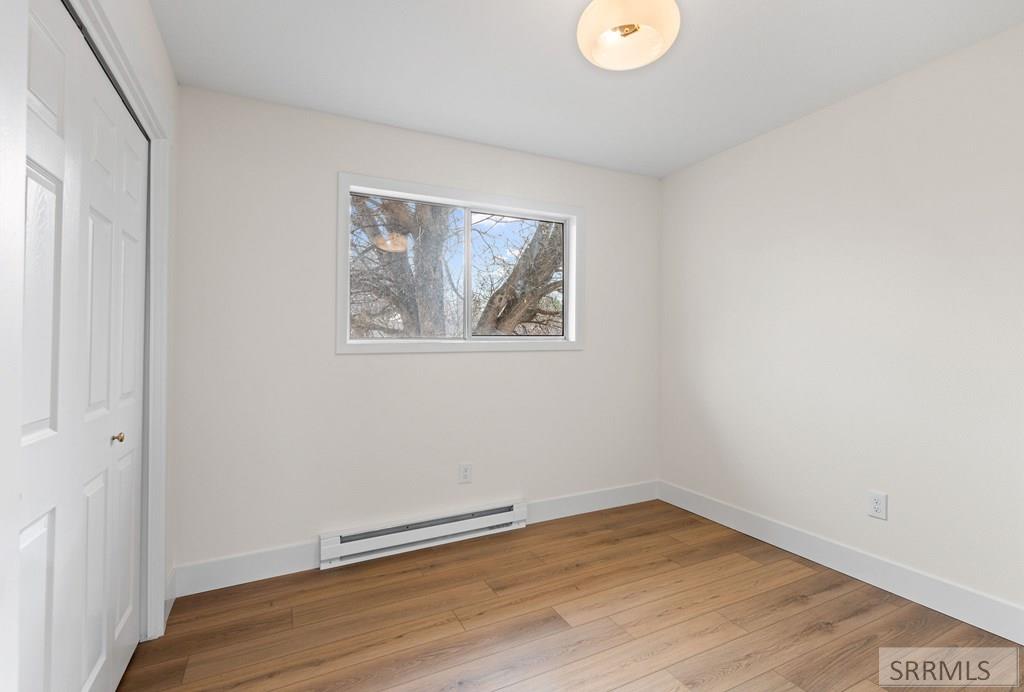 4100 E Greenwillow Lane