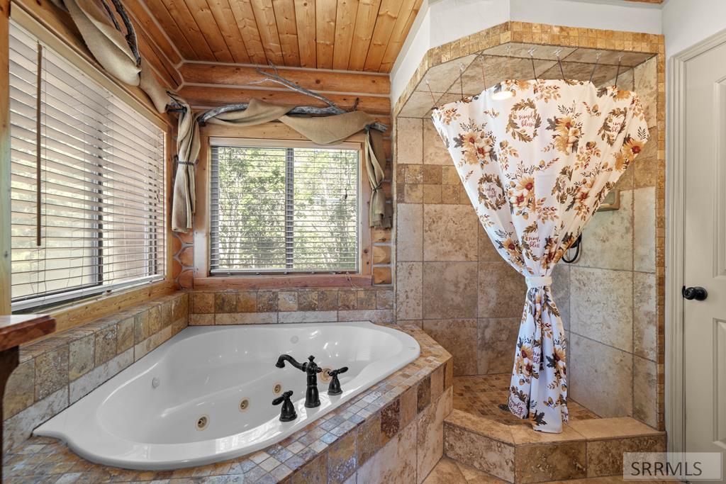 356 Calamity Drive
