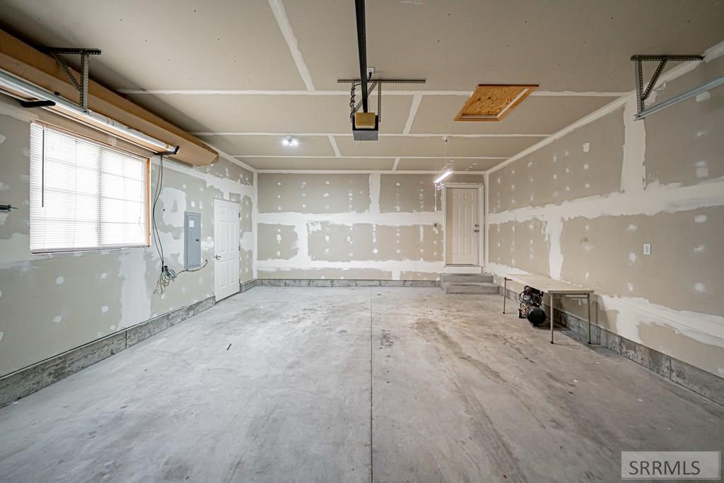 3667 Summit Run Trail