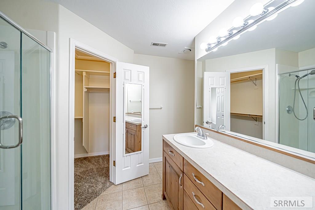 3667 Summit Run Trail