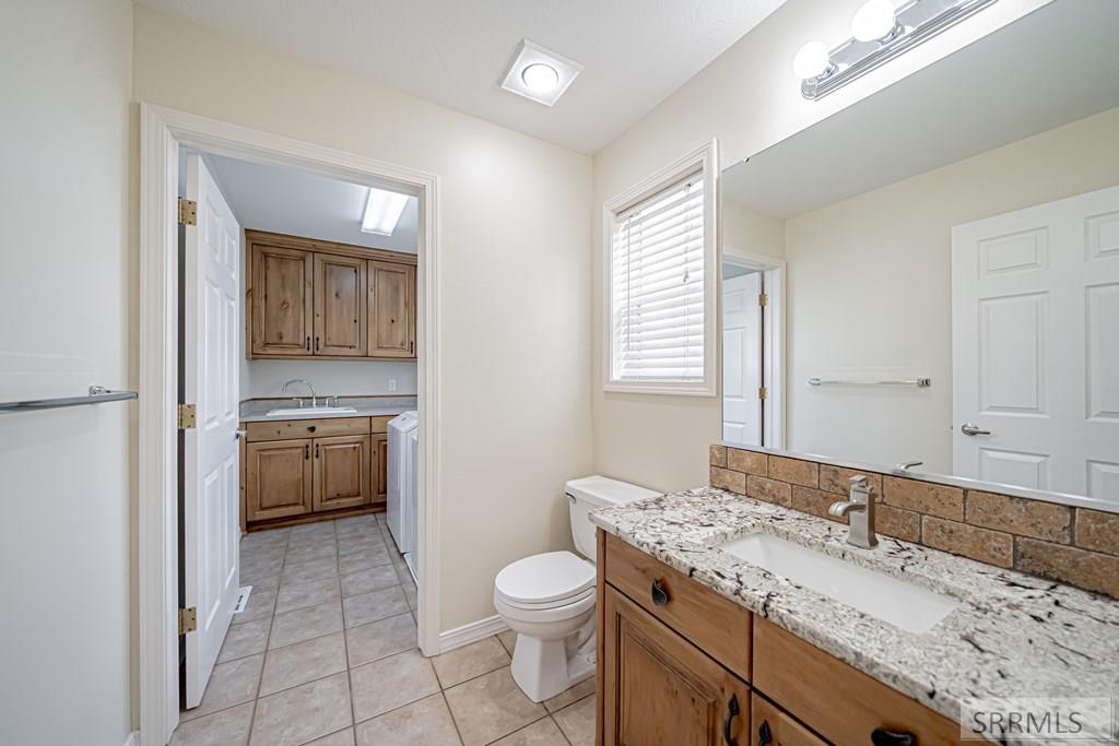 3667 Summit Run Trail