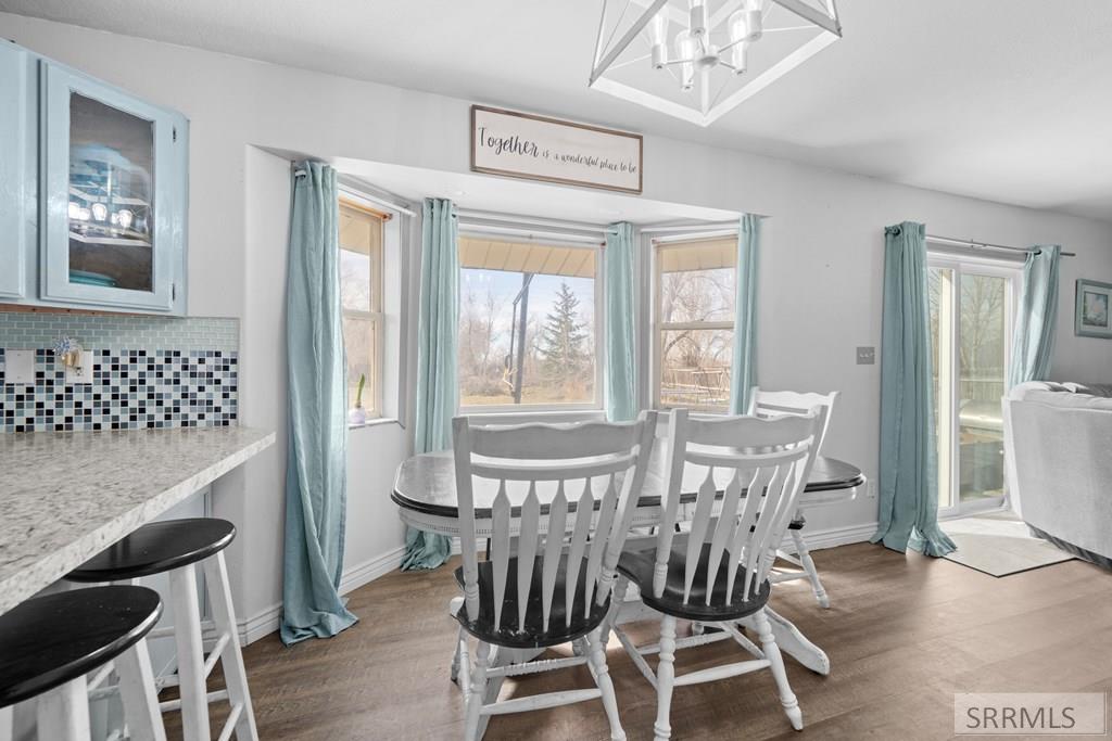 1699 Wagon Wheel Road