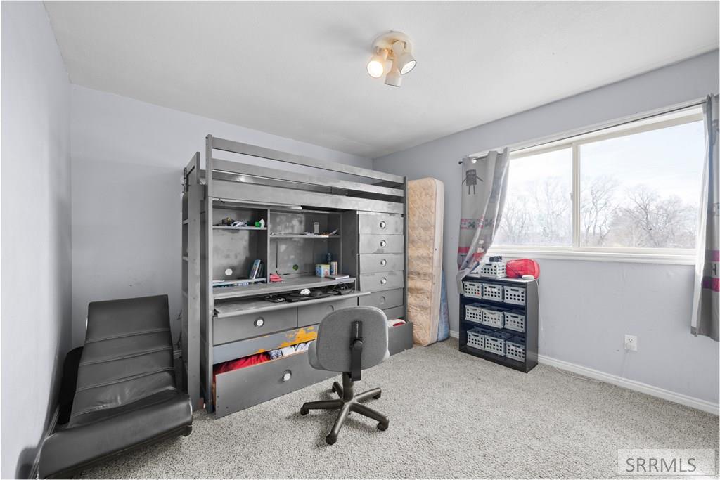 1699 Wagon Wheel Road