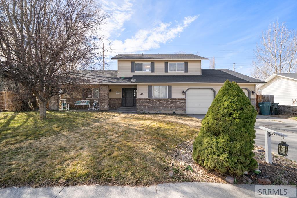 1699 Wagon Wheel Road