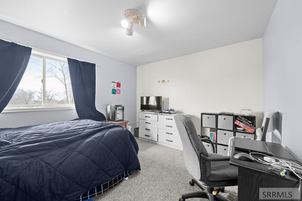 1699 Wagon Wheel Road