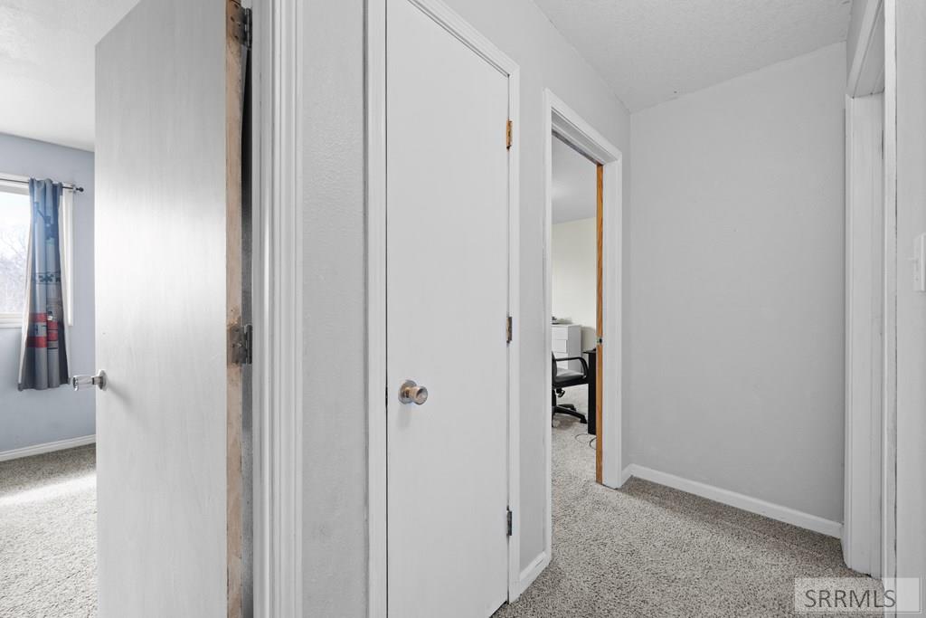 1699 Wagon Wheel Road