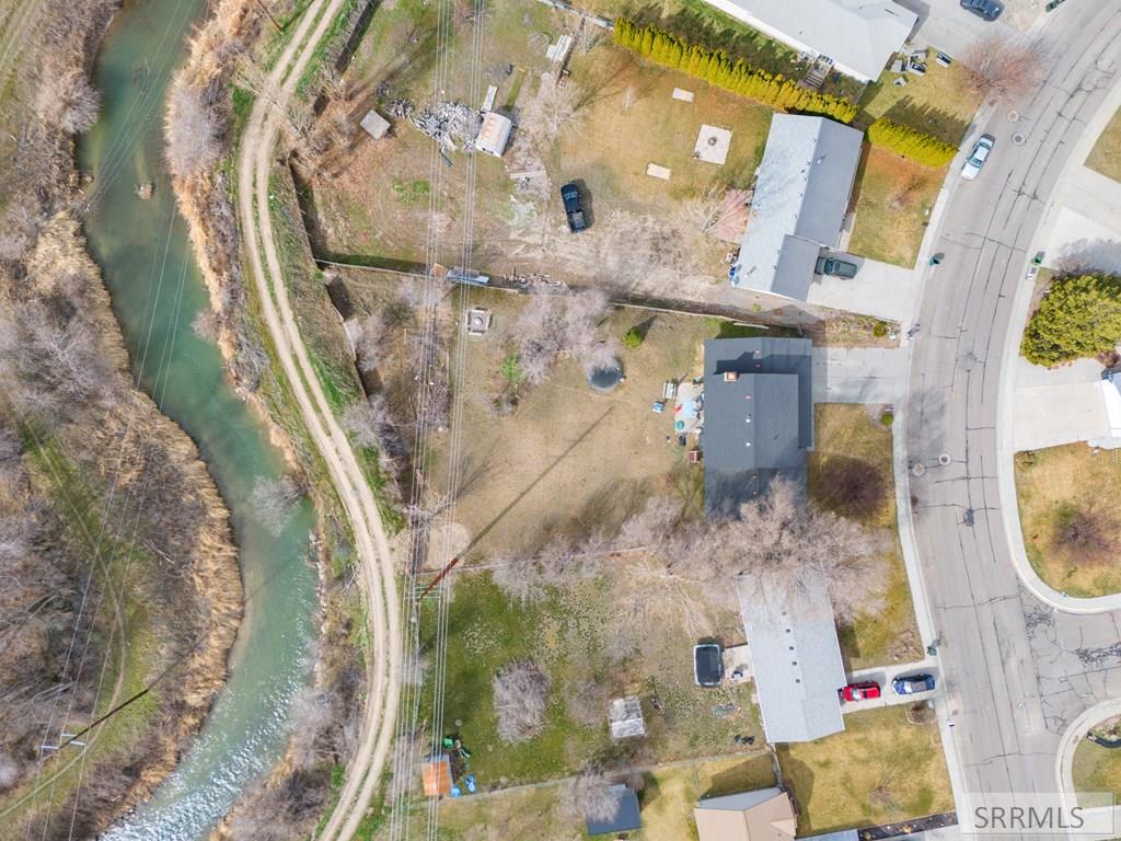 1699 Wagon Wheel Road