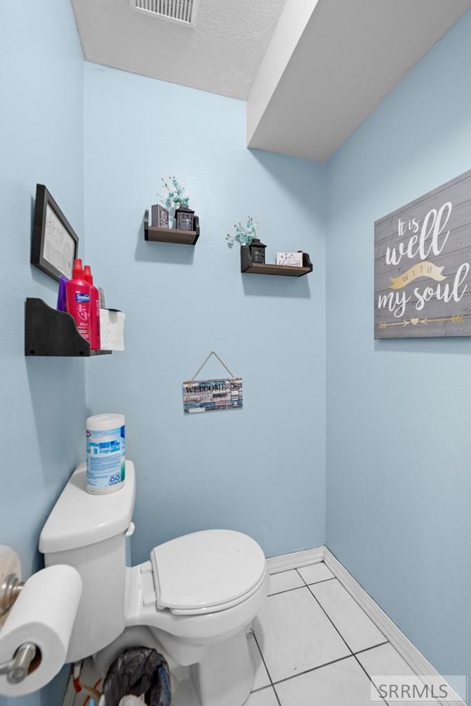 1699 Wagon Wheel Road