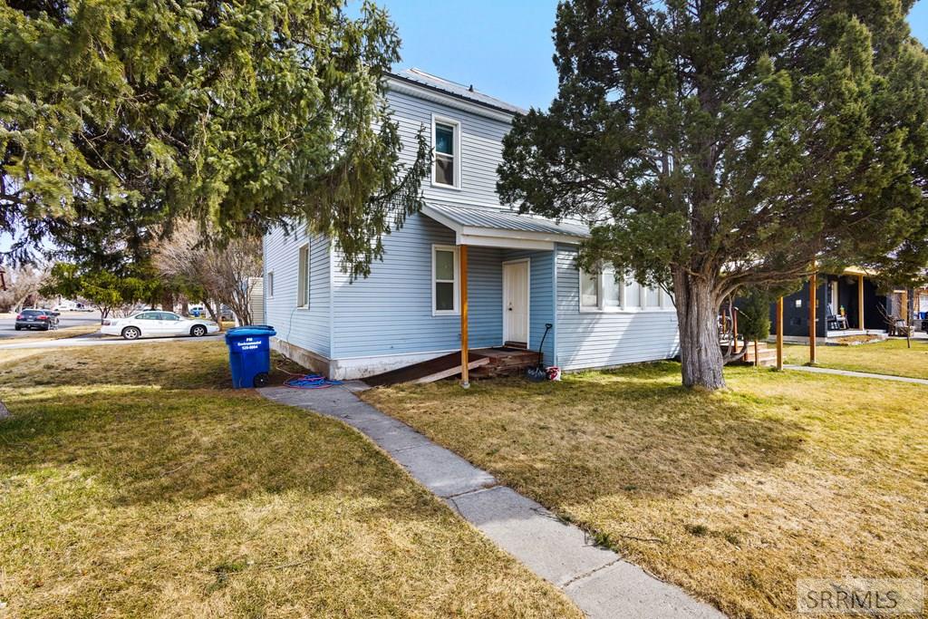 308 E 3rd N # 4 Unit: #1-4