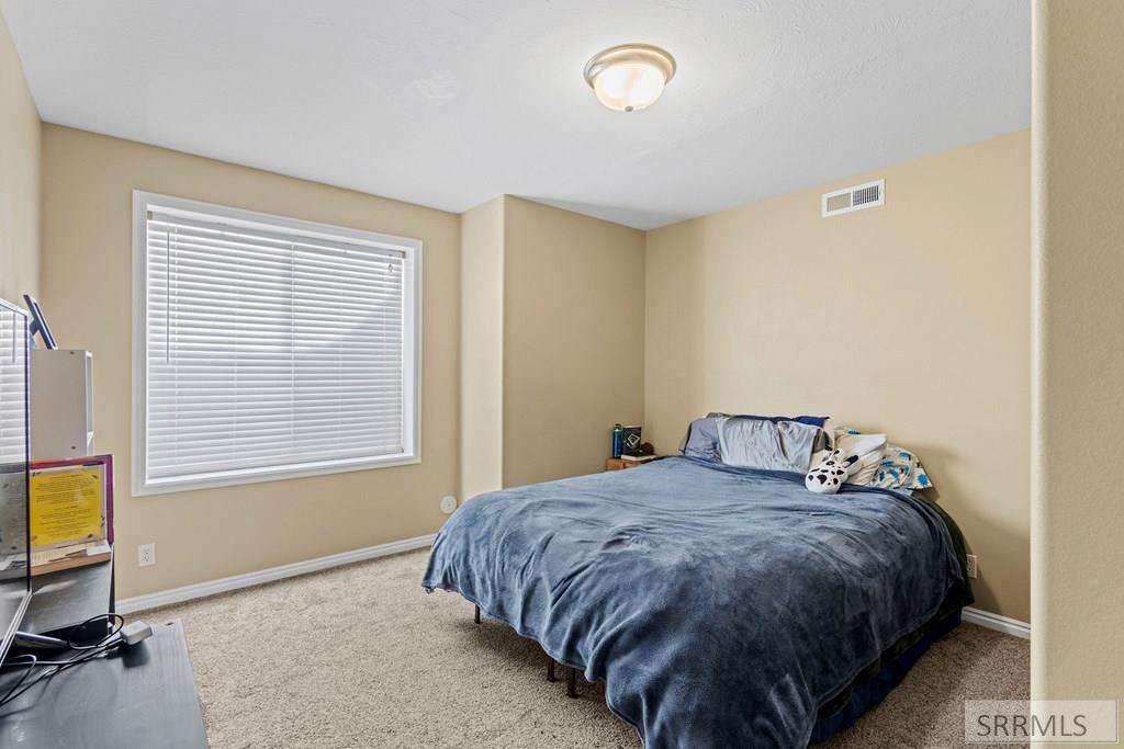 2917 Woodbridge Circle