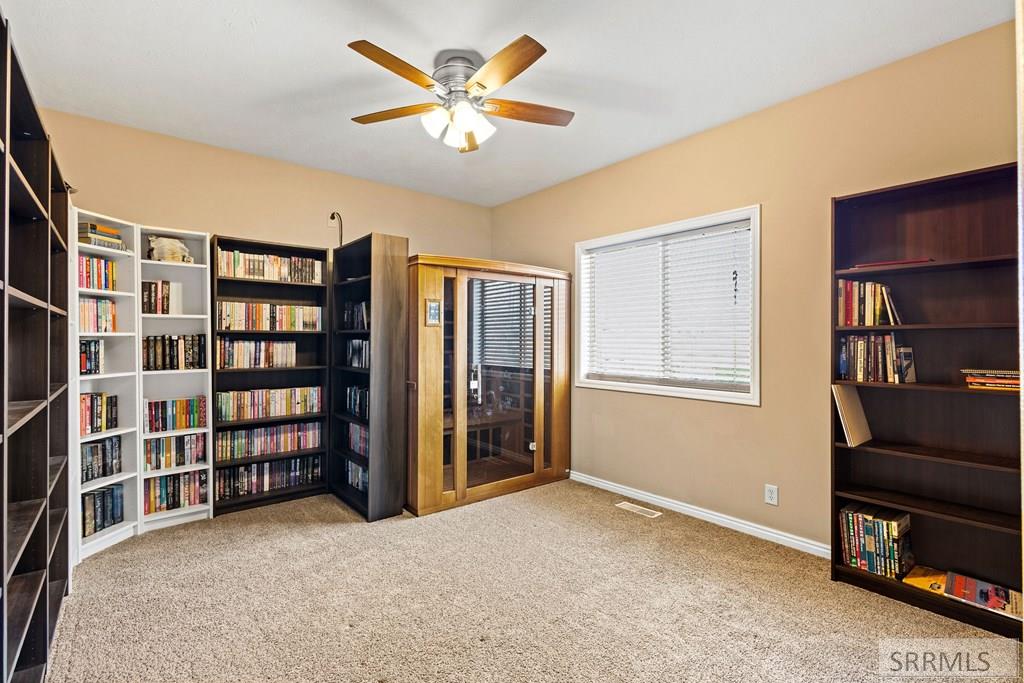 2917 Woodbridge Circle