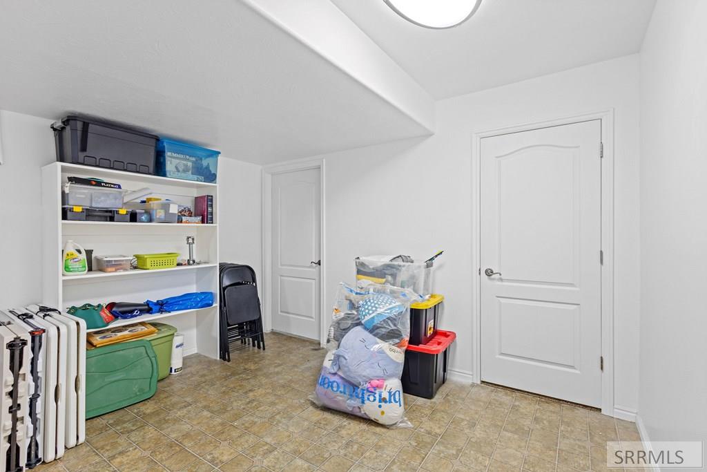 2917 Woodbridge Circle