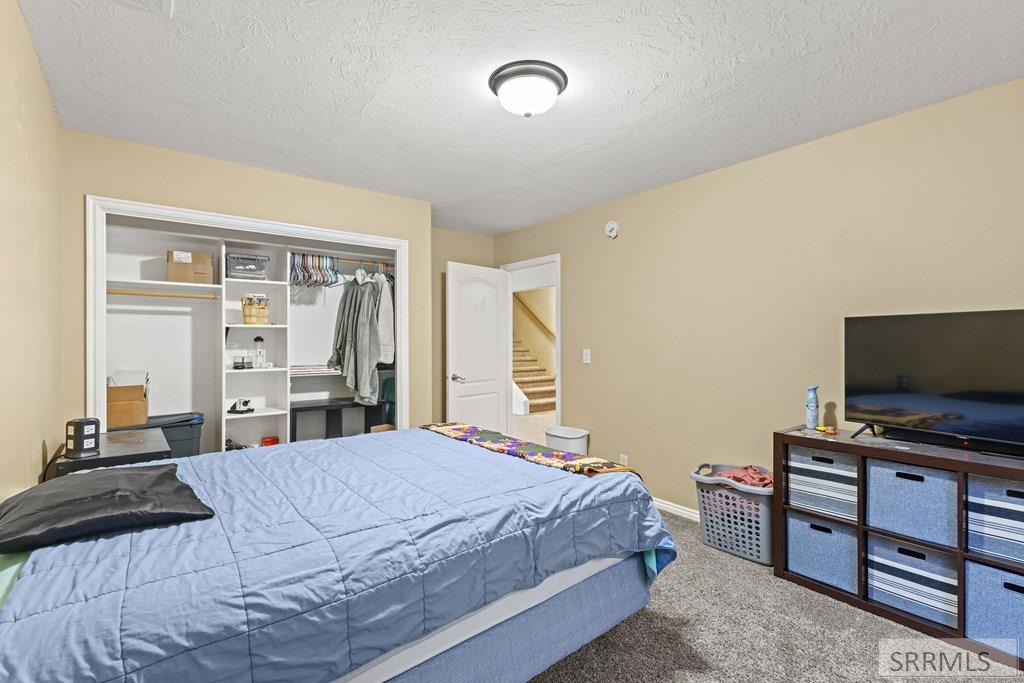 2917 Woodbridge Circle