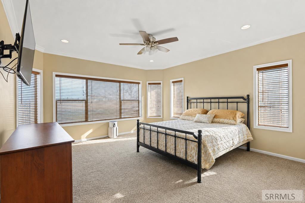2917 Woodbridge Circle