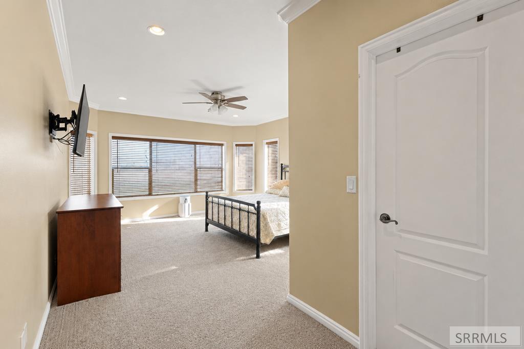 2917 Woodbridge Circle