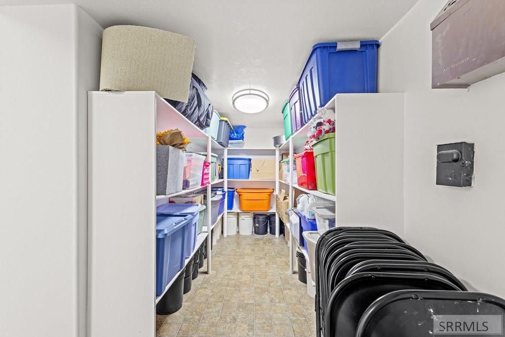 2917 Woodbridge Circle