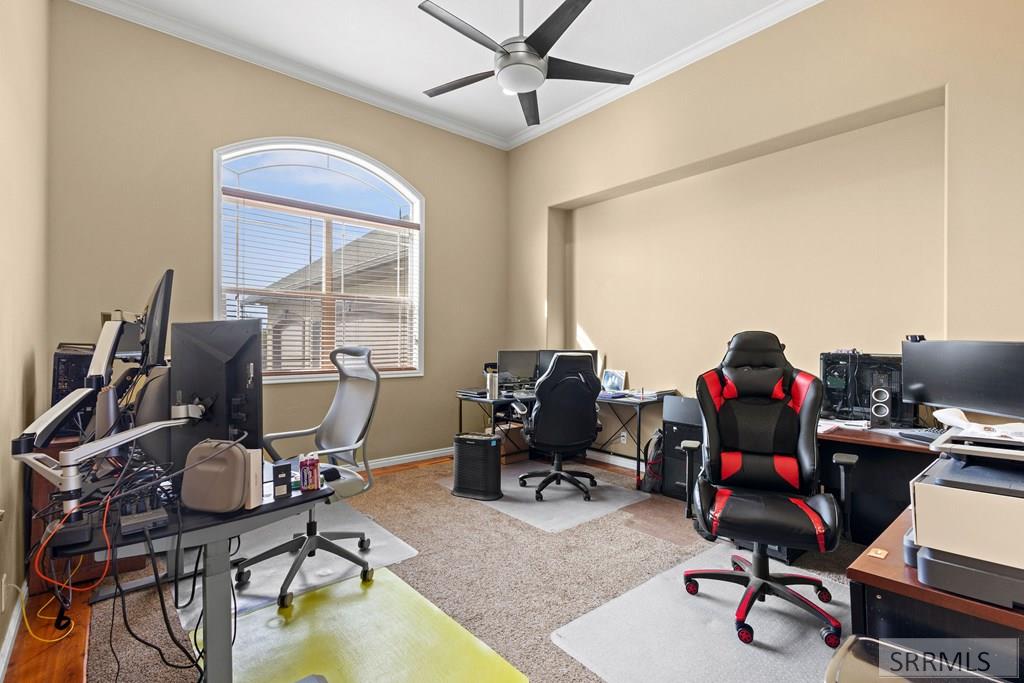 2917 Woodbridge Circle