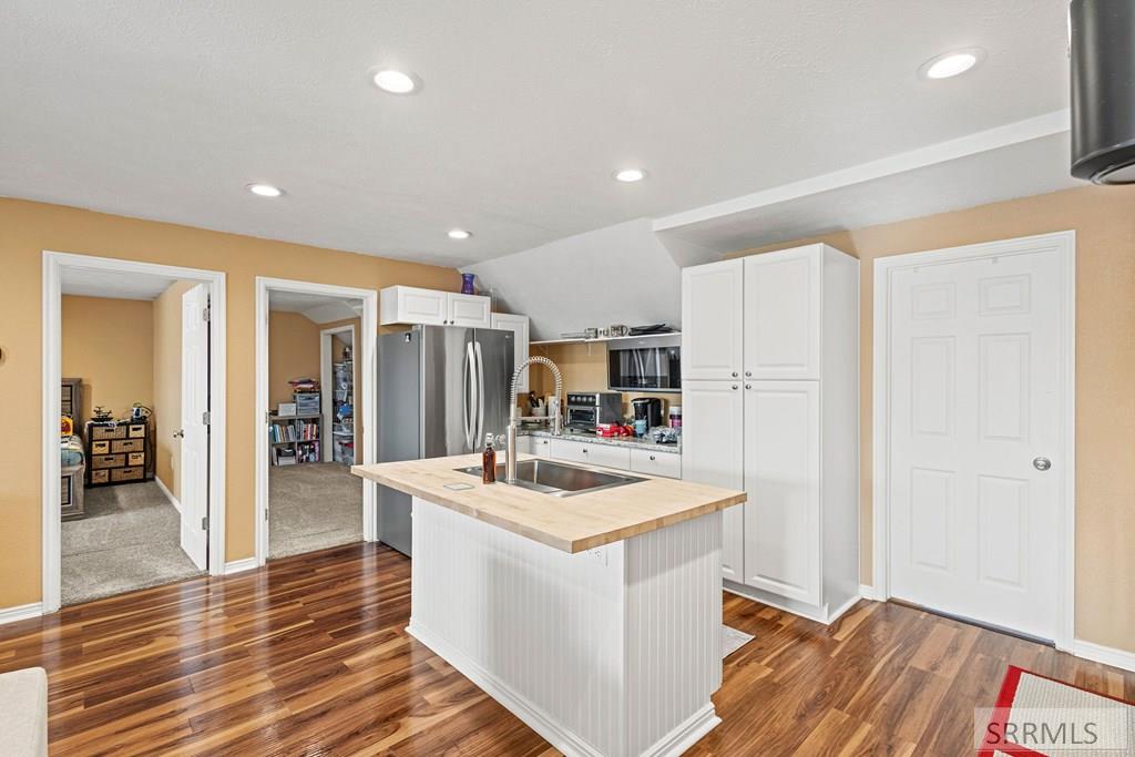 2917 Woodbridge Circle